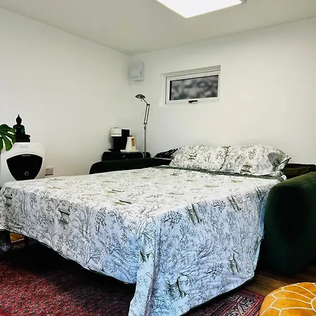 Modern Studio In Camden Лондон Экстерьер фото